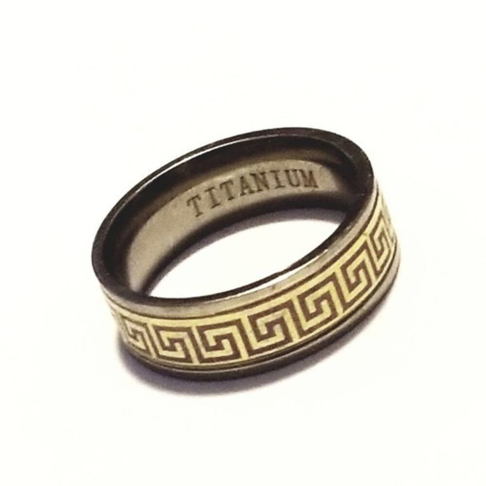 New tituiam two tone mens ring size 8